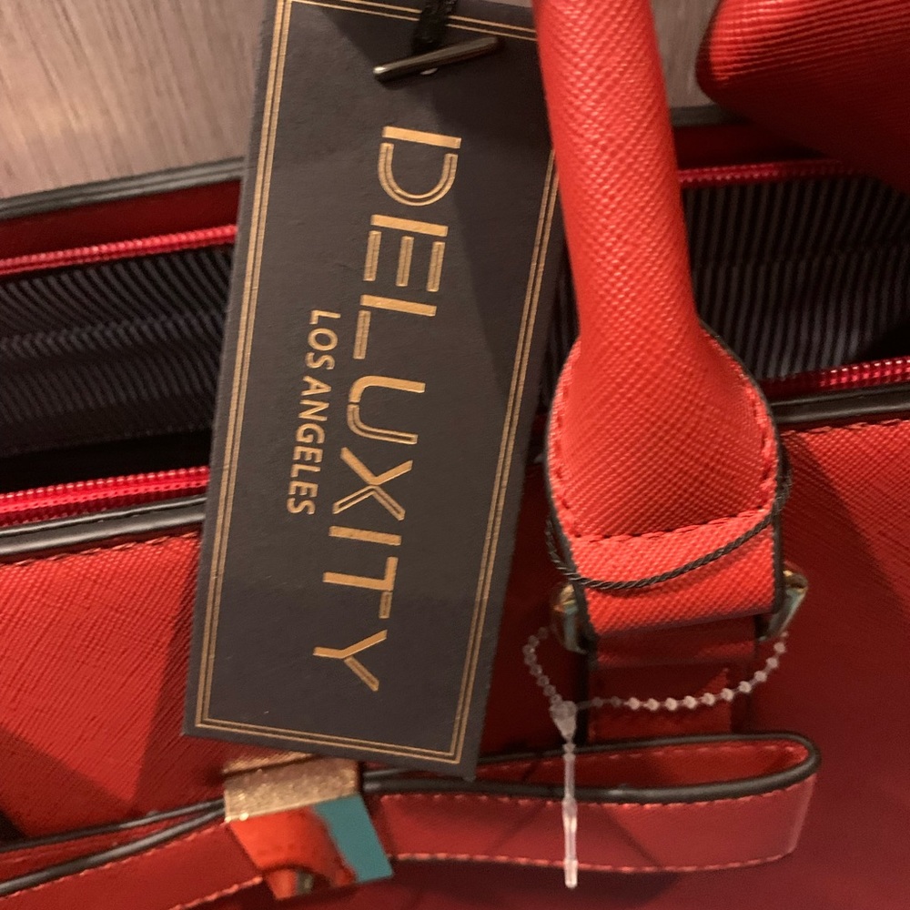 ✨NWT✨Three Piece Set of Red Handbags - Picture 11 of 12